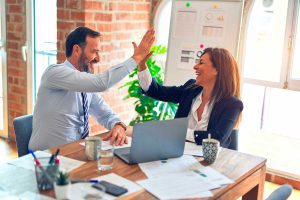 ¿Qué es un manual de marca y por qué deberías tener uno (aunque estés recién empezando)?