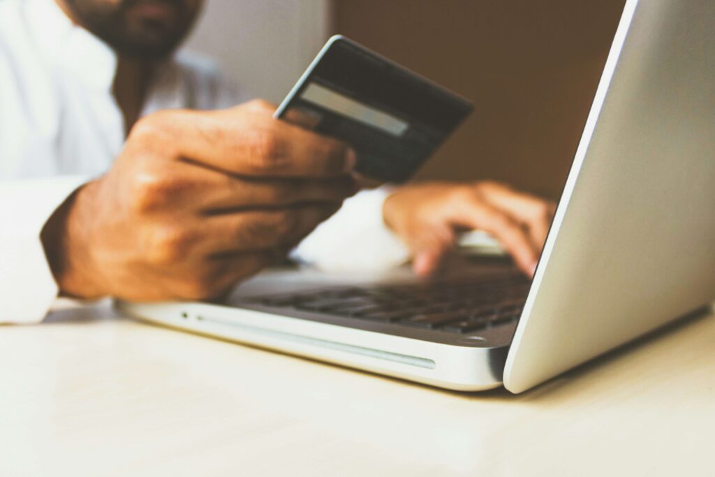Diseño de páginas web profesionales para negocios de ventas online - NichoWeb